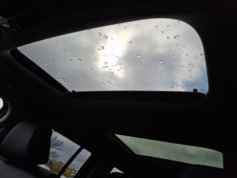 Certified 2024 Hyundai Santa Fe Limited image 15