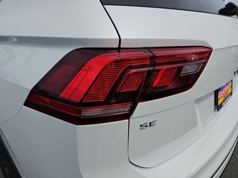 Certified 2023 Volkswagen Tiguan SE R-Line FWD image 35