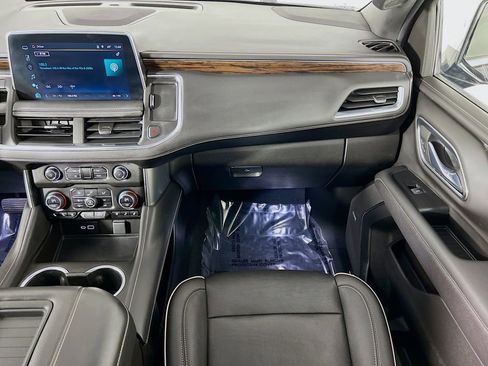 Used 2023 Chevrolet Tahoe Premier w/ Premium Package 2 image 24