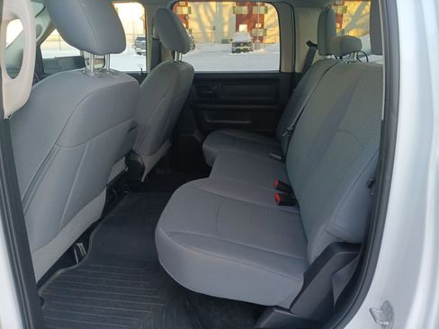 Certified 2016 RAM 2500 Tradesman w/ Chrome Appearance Group image 29