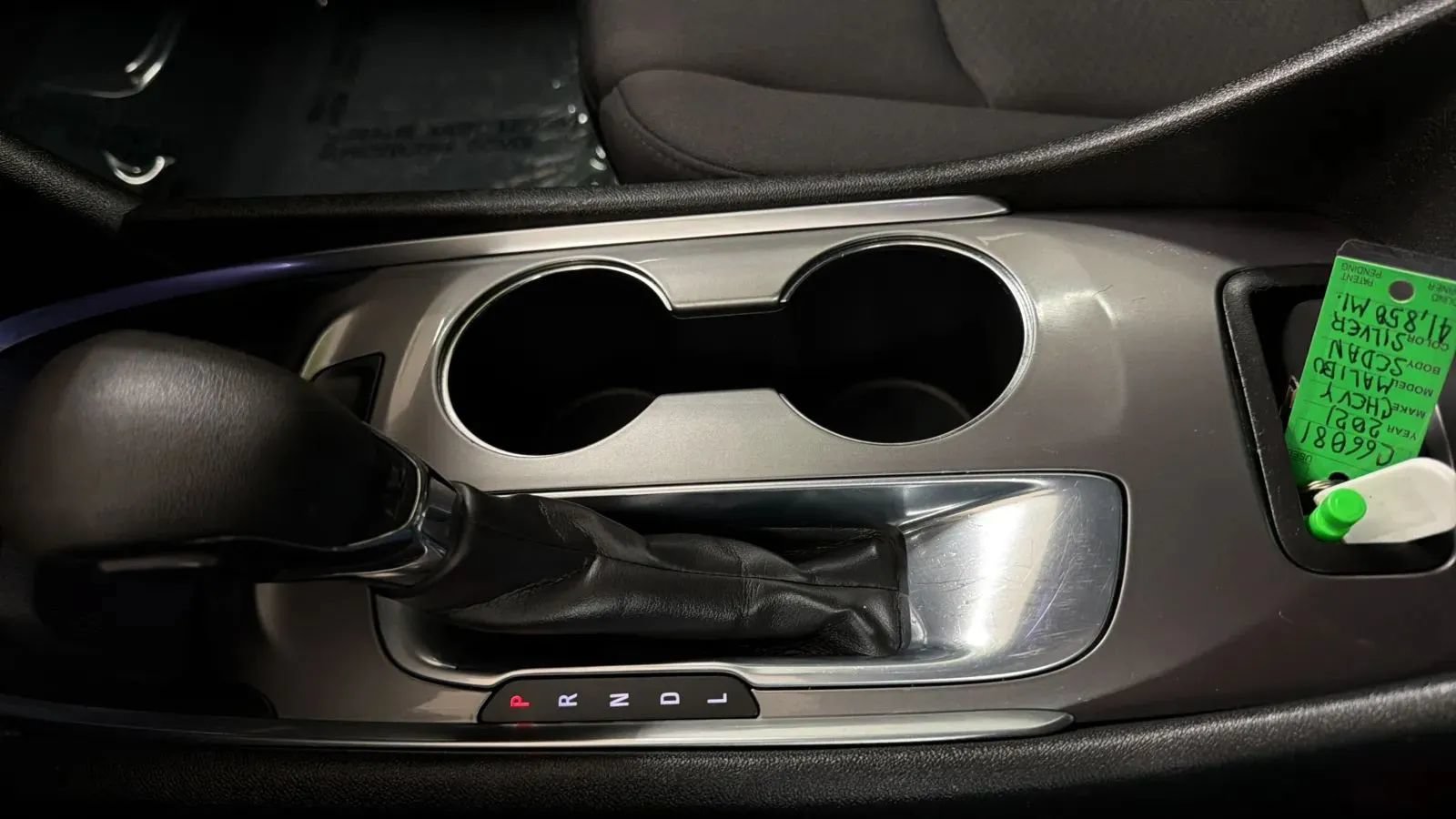 Used 2021 Chevrolet Malibu LT FWD image 14