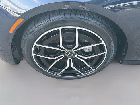 Used 2023 Mercedes-Benz E 450 4MATIC Sedan image 35
