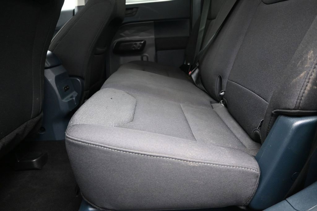 Used 2025 Ford Maverick XL FWD image 17