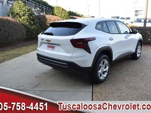 New 2026 Chevrolet Trax LS w/ LS Convenience Package image 10