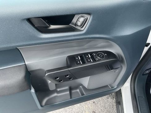 Used 2022 Ford Maverick XL image 14