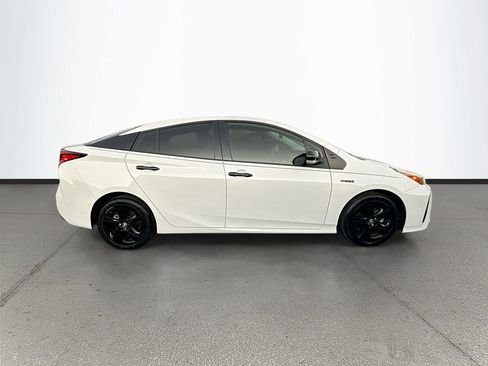 Used 2022 Toyota Prius Nightshade image 8