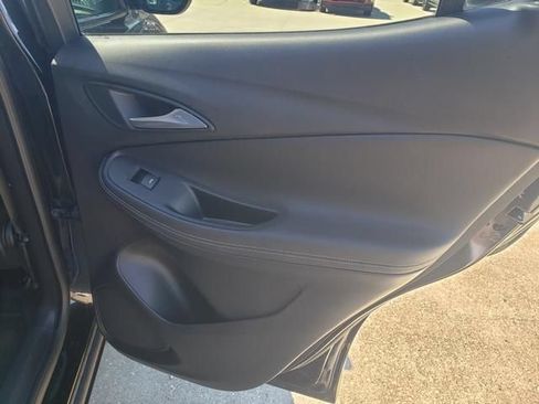 Used 2021 Buick Encore GX Select AWD/4WD image 19
