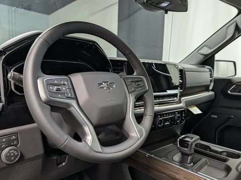 New 2026 Chevrolet Silverado 1500 LT Trail Boss w/ LT Trail Boss Premium Package AWD/4WD image 21
