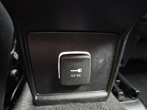 Used 2024 Jeep Compass Latitude AWD/4WD image 29