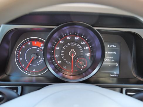 Certified 2023 Hyundai Elantra SEL image 22