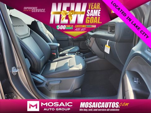 New 2025 Ford Maverick Lariat w/ Black Appearance Package image 10