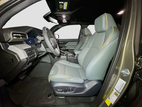New 2026 Toyota Tacoma 4x4 Double Cab Hybrid image 14