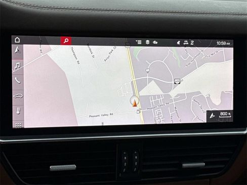 Used 2021 Porsche Cayenne S image 22