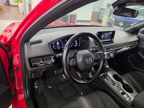 Used 2023 Honda Civic Sport image 9
