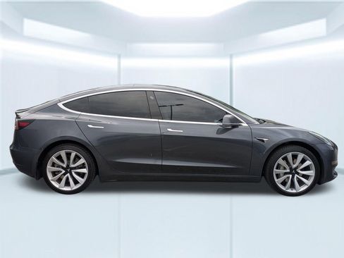 Used 2019 Tesla Model 3 Performance AWD/4WD image 6