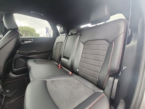 Used 2020 Ford Edge ST-Line image 8