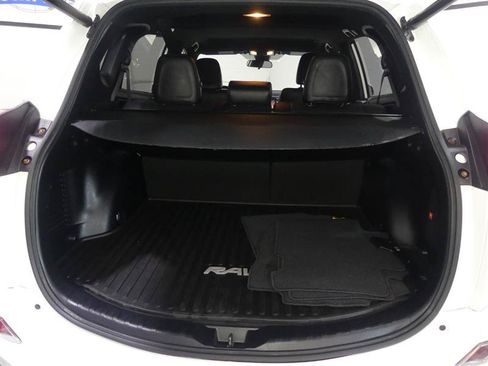 Used 2016 Toyota RAV4 SE w/ Advanced Technology Package AWD/4WD image 9