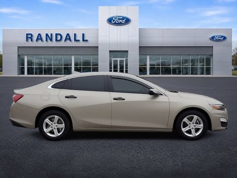 Used 2022 Chevrolet Malibu LT FWD image 6