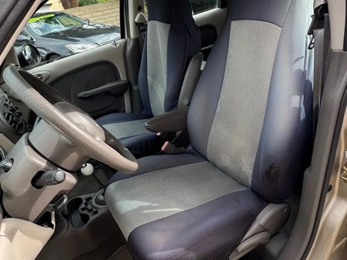 Used 2004 Chrysler PT Cruiser w/ PWR Convenience Group image 9