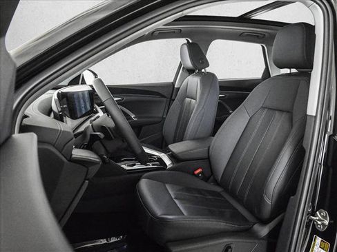 Certified 2025 Audi Q5 Premium Plus w/ Premium Plus image 17