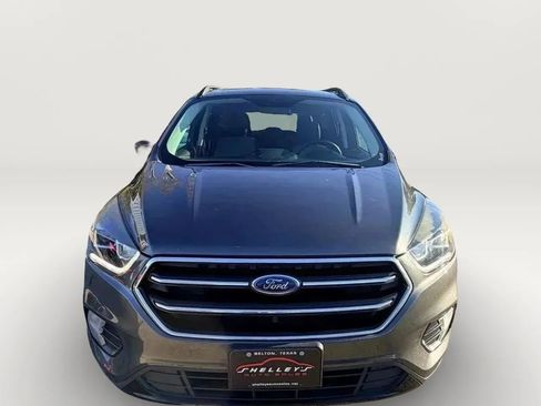 Used 2019 Ford Escape SE image 2