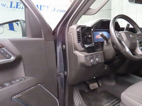 Used 2023 Chevrolet Silverado 1500 RST image 43