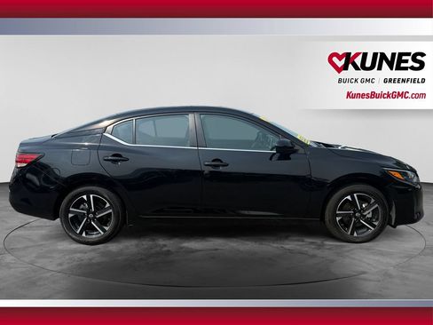 Used 2024 Nissan Sentra SV FWD image 12