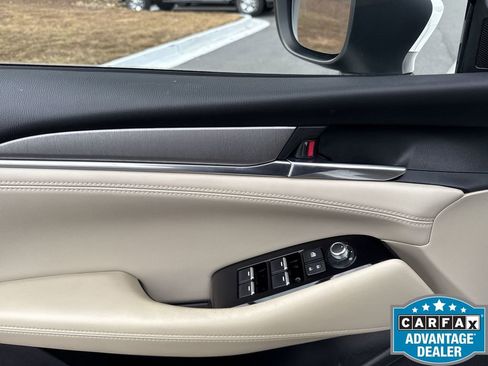 Used 2021 MAZDA MAZDA6 Touring image 14