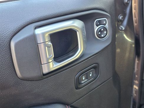 Used 2020 Jeep Wrangler Unlimited Rubicon image 29