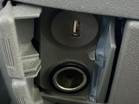 Used 2015 Honda Odyssey EX-L image 25