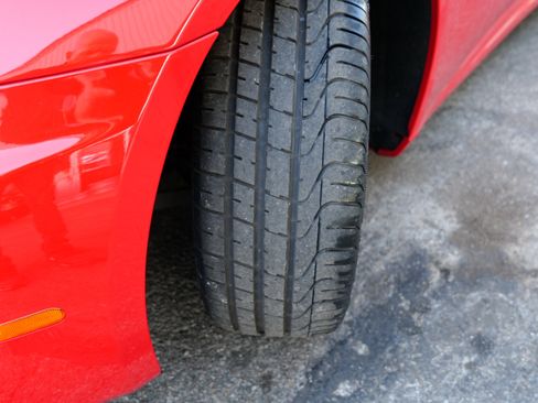 Used 2014 Ferrari California image 87