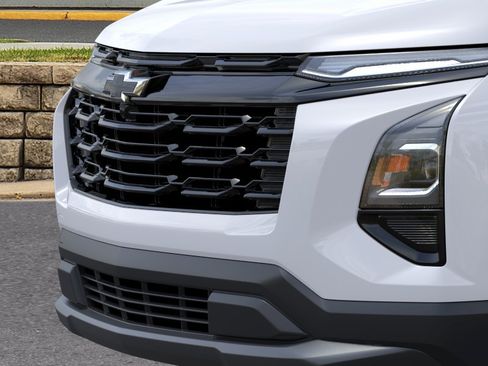 New 2026 Chevrolet Equinox LT w/ Midnight Edition AWD/4WD image 36