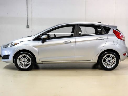 Used 2019 Ford Fiesta SE image 10