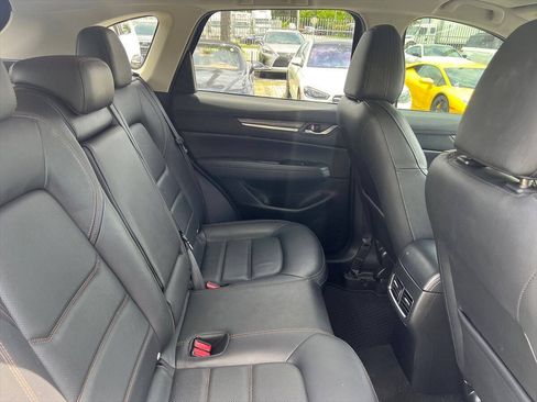 Used 2023 MAZDA CX-5 AWD 2.5 S w/ Premium Package image 9