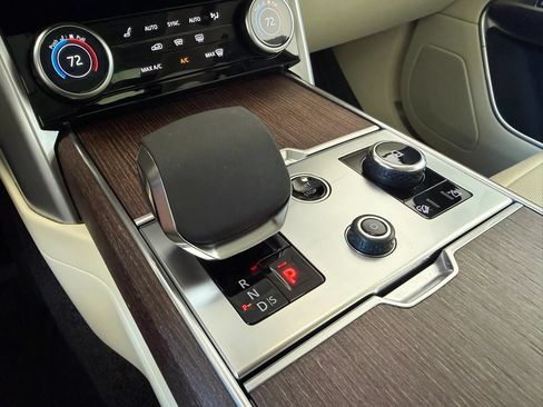 Used 2023 Land Rover Range Rover SE AWD/4WD image 25