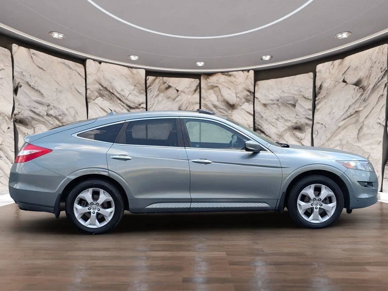 Used 2010 Honda Crosstour EX-L image 12