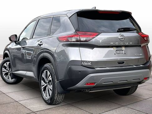 Used 2023 Nissan Rogue SV AWD/4WD image 11