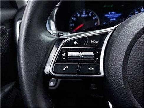 Used 2023 Kia Seltos S w/ Navigation Package image 30