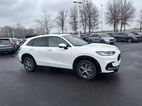 Used 2025 Honda HR-V EX-L image 5