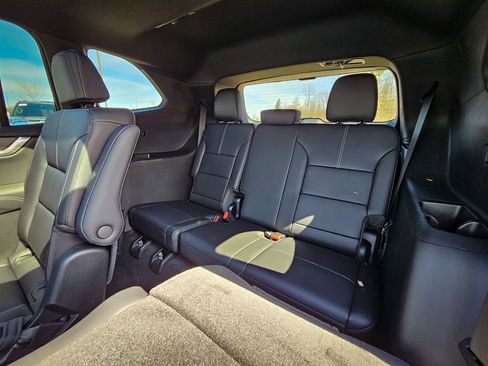 New 2026 GMC Acadia Elevation image 34