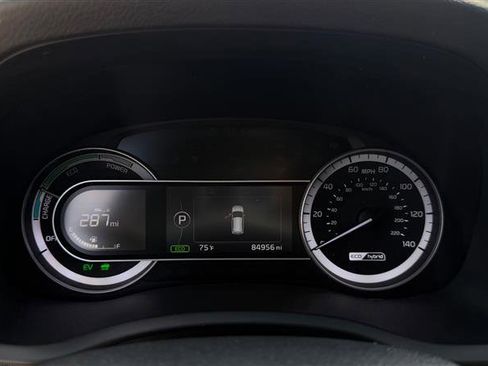 Used 2017 Kia Niro FWD image 22