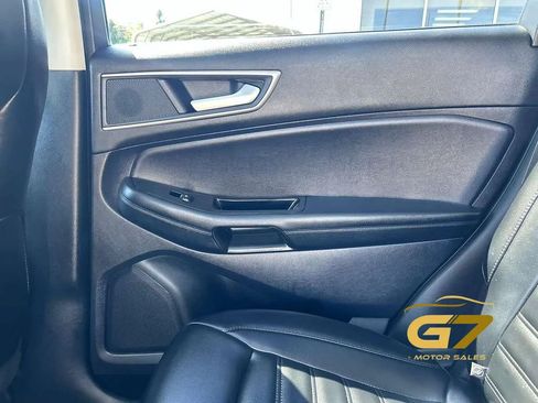 Used 2020 Ford Edge SEL w/ Convenience Package FWD image 22