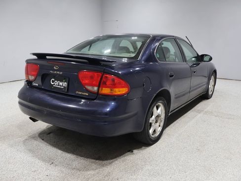 Used 2004 Oldsmobile Alero GLS w/ Sun And Sound Package image 2
