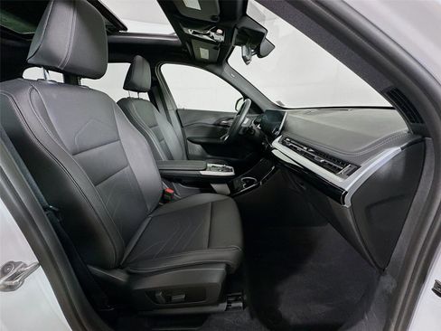 Certified 2023 BMW X1 xDrive28i w/ Convenience Package image 29