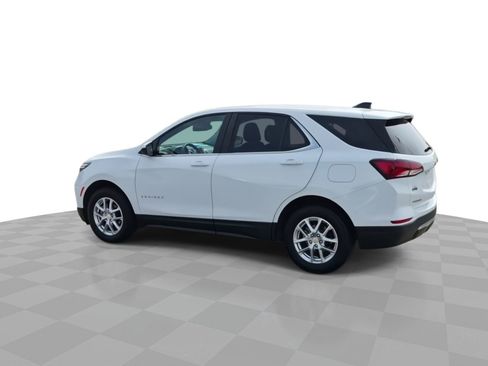 Certified 2024 Chevrolet Equinox LT AWD/4WD image 6
