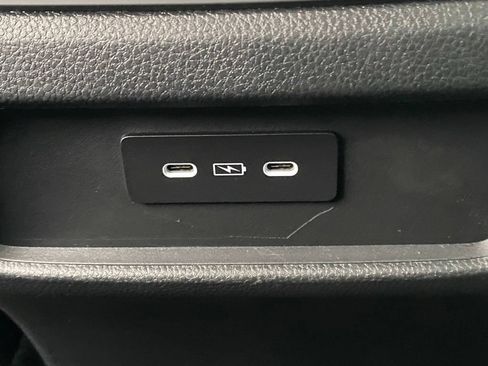 Certified 2025 Honda Pilot EX-L image 30