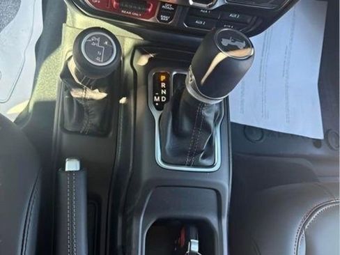 New 2026 Jeep Wrangler Unlimited Rubicon AWD/4WD image 20