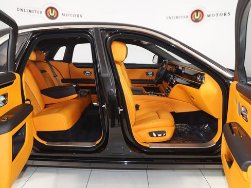Used 2023 Rolls-Royce Ghost AWD/4WD image 20