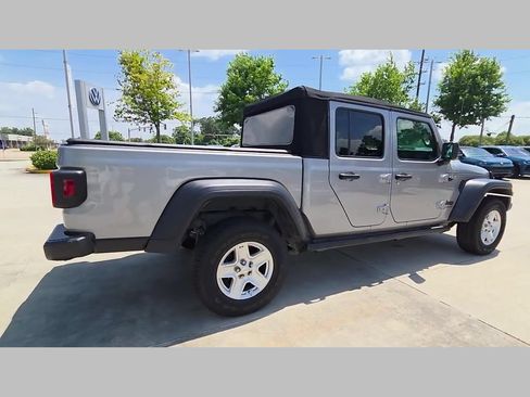 Used 2020 Jeep Gladiator Sport w/ Quick Order Package 24S AWD/4WD image 49