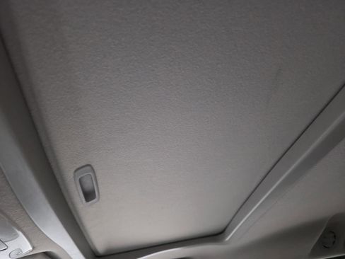 Used 2014 Toyota Sienna XLE FWD image 43